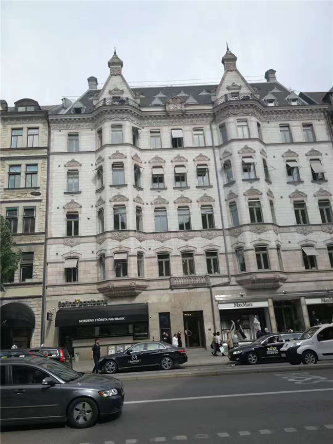 北歐+俄羅斯14日游集錦 沙尼亞首都塔林、諾貝爾文學研究院、天主教堂、王宮和皇家圖書館