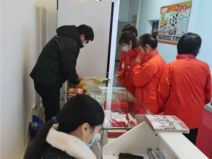 四川中青旅綿陽分社、綿陽市中旅假日旅行社、綿陽自來文化傳播有限公司24H自助售貨服務盛大開業(yè)